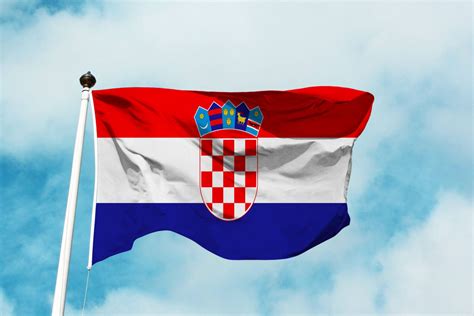 Hrvatska .